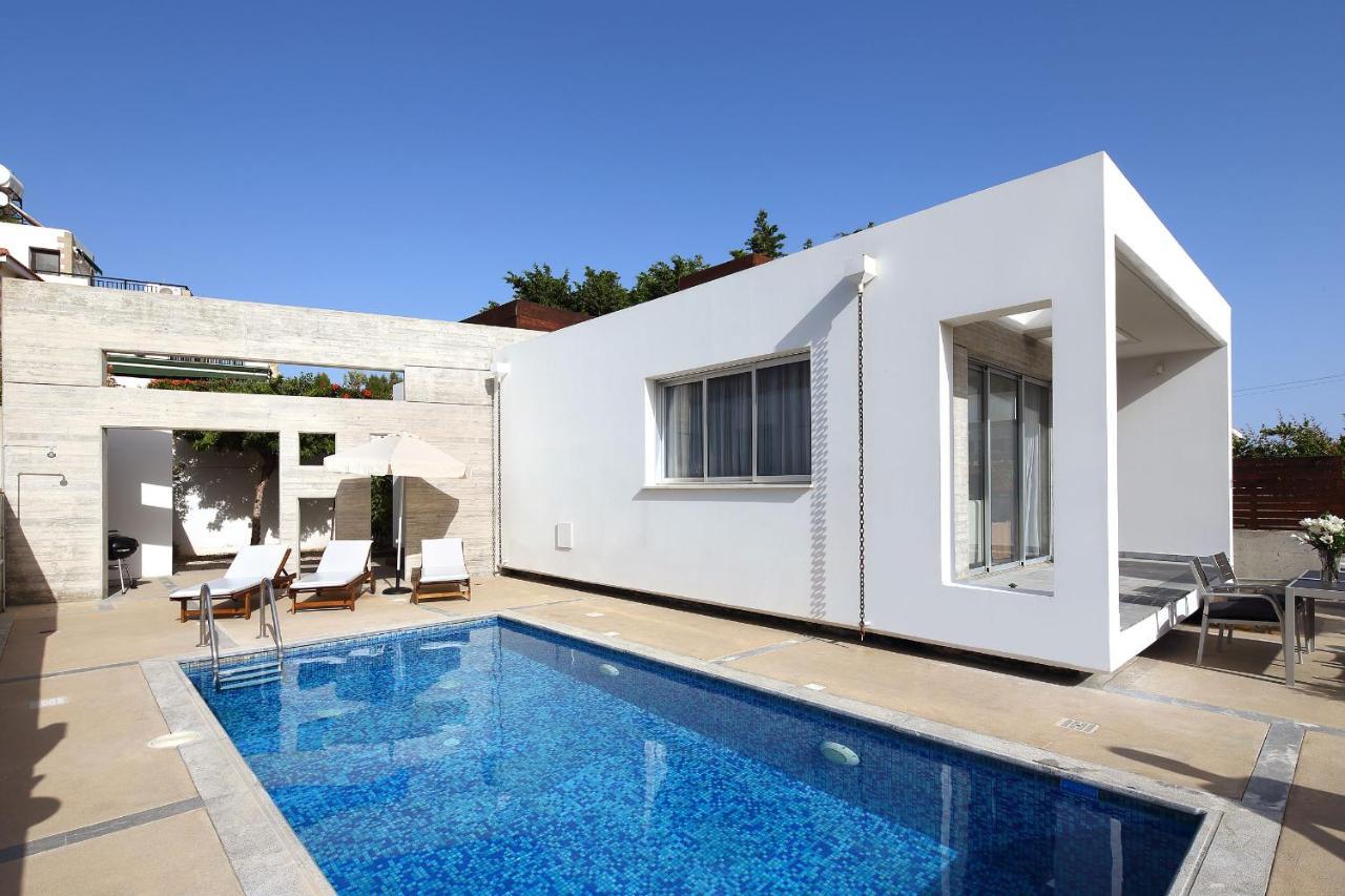 Paradise Cove Luxurious Beach Villas Paphos Esterno foto