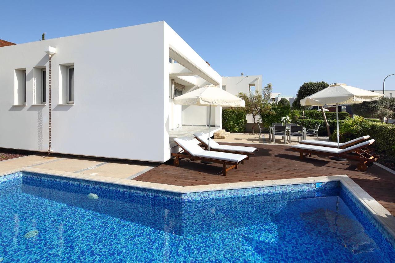 Paradise Cove Luxurious Beach Villas Paphos Esterno foto