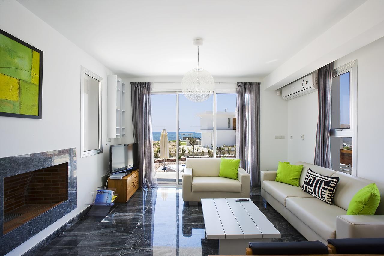 Paradise Cove Luxurious Beach Villas Paphos Esterno foto